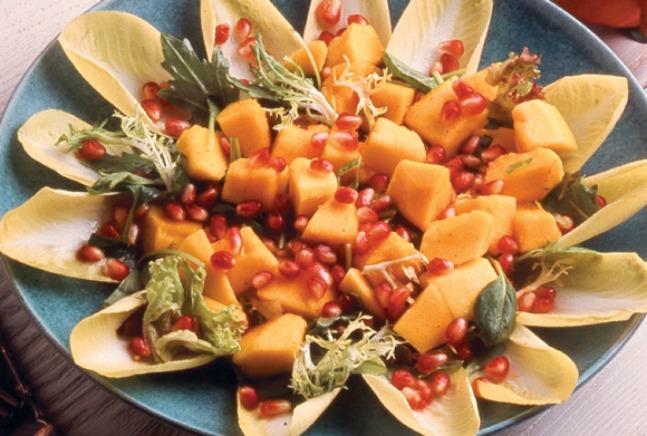Pomegranate and Papaya Salad with Ginger Dressing