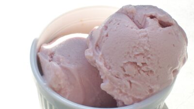 Pomegranate Tart Frozen Yogurt
