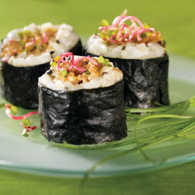idaho potato and spiced ahi maki roll