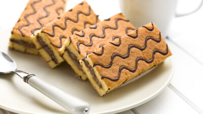 toasted s'more pound cake