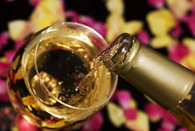 pouring-wine