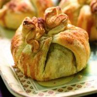 Puff Pastry Apple Purses