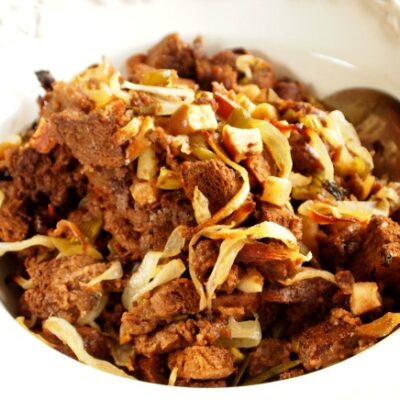 pumpernickel, apple and onion stuffing