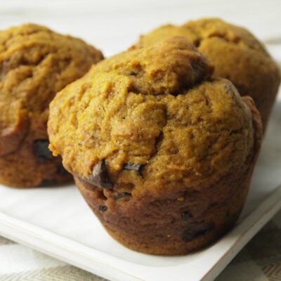 pumpkin-chocolate-muffins