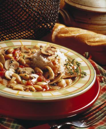 Quick Mushroom and White Bean Stew