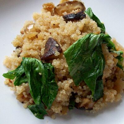 spinach and portobello quinoa