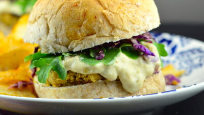 Quinoa burgers with horseradish alioli