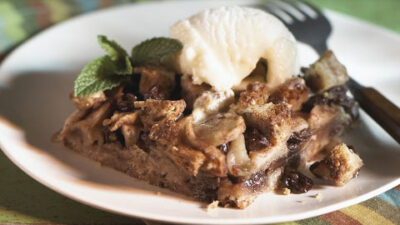 Raisin-Apple and Wheat Bake