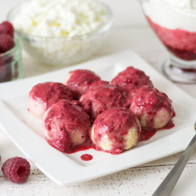 raspberry cheese ball