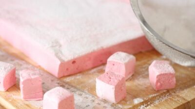 raspberry-lemonade-marshmallows