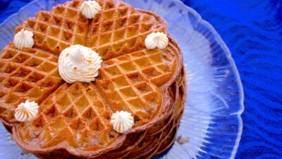 RED WINE RED VELVET WAFFLES WITH PORT WINE SYRUP