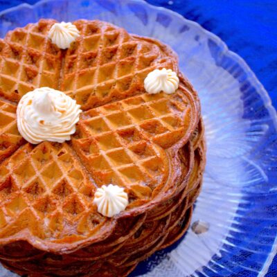 RED WINE RED VELVET WAFFLES WITH PORT WINE SYRUP
