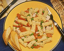 Rigatoni-Turkey Salad