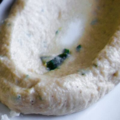 ROASTED CAULIFLOWER HUMMUS