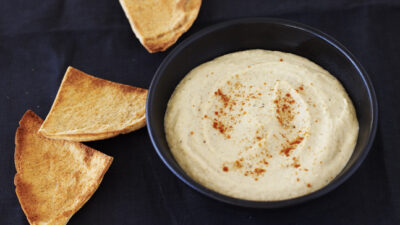 Roasted Garlic Hummus with Oven Baked Pita