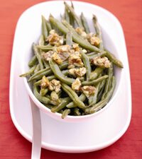 Roasted Green Beans with Almond Brittle