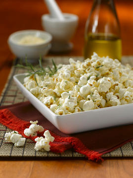 Rosemary Parmigiano &ndash; Reggiano Popcorn