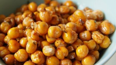 rosemary-roasted-chickpeas