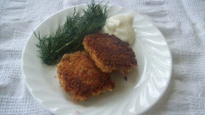 Salmon Cakes