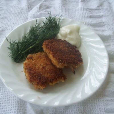 Salmon Cakes
