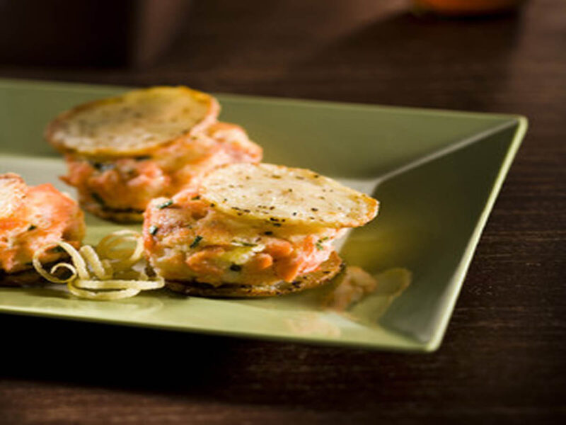 salmon potato burger3.jpg