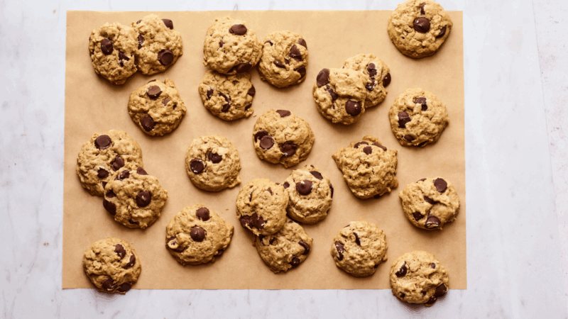 Salty Sesame Dark Chocolate Chip Cookies