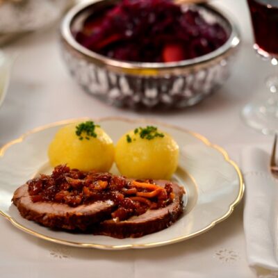 ROTKOHL - SWEET AND SOUR WARM RED CABBAGE WITH APPLES AND RAISINS