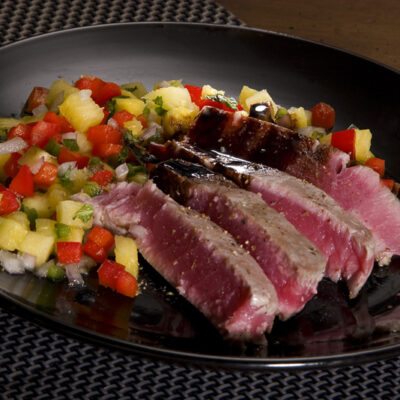 seared tuna with pineapple