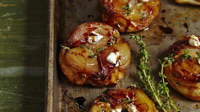 MINI TARTE TATINS WITH CARAMELIZED SHALLOTS AND GOAT CHEESE