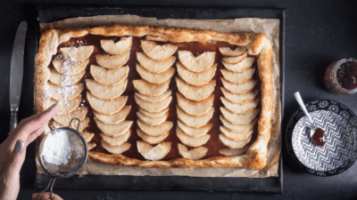Sheet Pan Apple Pie