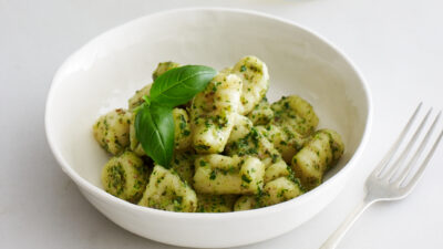 Shlishkes passover pasta