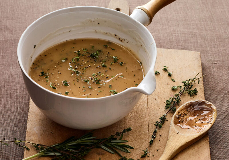 simple pan gravy