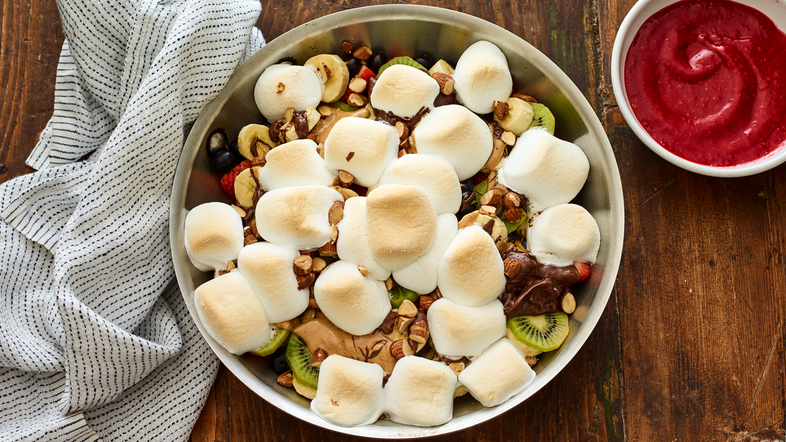 Skillet Fruit Nachos