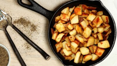 skillet potatoes.jpg