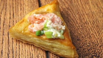 smoked-salmon-horseradish-hamantashen