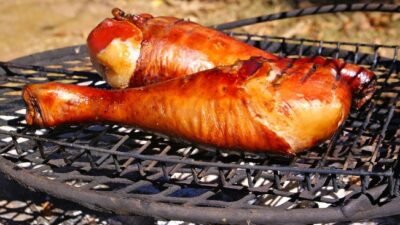 smoked turkey legs