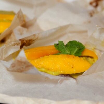 Snapper Pockets with Mango-Cilantro Mojo