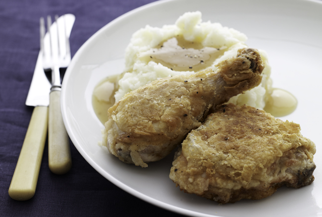 Southern Fried Chicken with Mashed Potatoes and Gravy