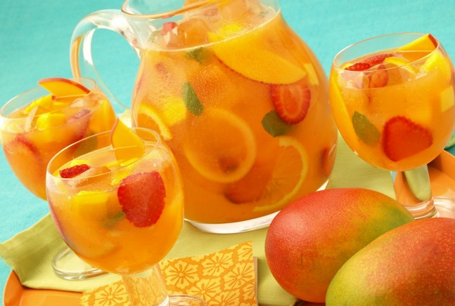 Sparkling Mango Strawberry Sangria