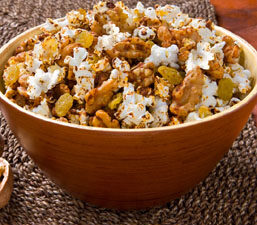 Spicy Fruits and Walnut Popcorn
