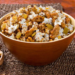 Spicy Fruits and Walnut Popcorn