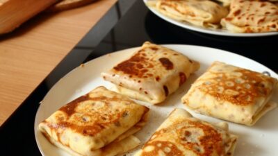 Stage Deli's Cheese Blintzes