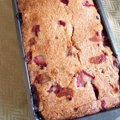 Strawberry Kugel
