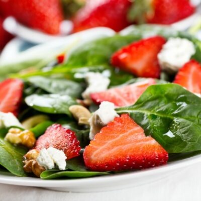 strawberry spinach salad
