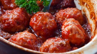 sweet and sour meatballs vertical