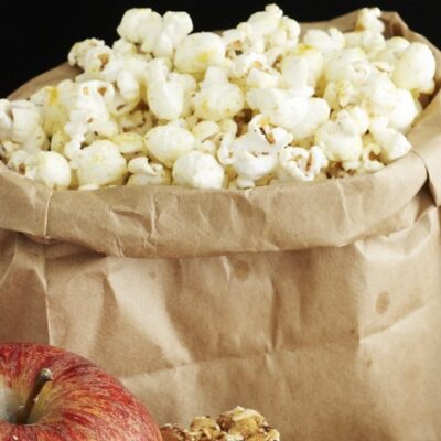 Sweet and Spicy Popcorn