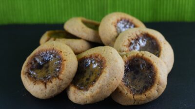 tahini thumbprint cookies with pomegrante