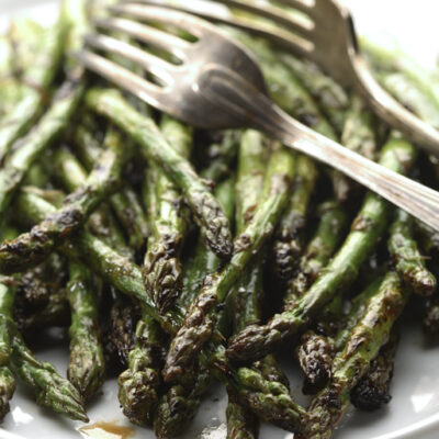 tangy grilled asparagus