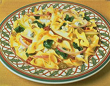 Tangy Pear &lsquo;N Pecan Noodle Salad
