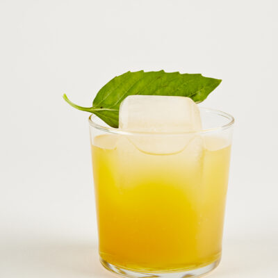 The fuzzy cheek cocktail of bourbon and nectar, click through to learn how ice affects the drink